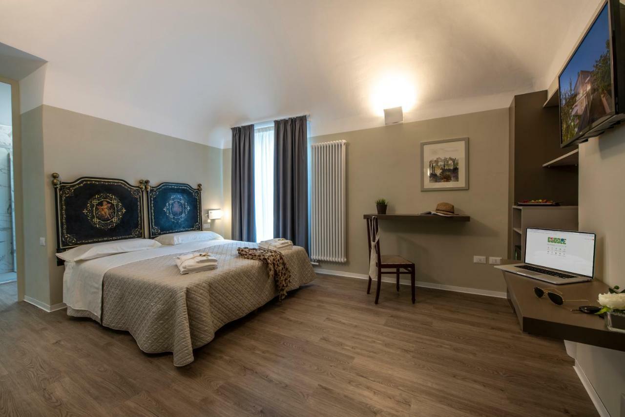 Residenza Don Alberto Ornano Grande Eksteriør billede